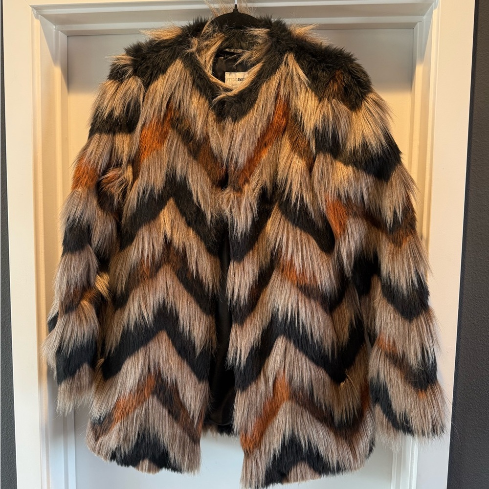 Amuse Society WAYLON JACKET Black Chevron faux fur jacket with pockets Size M